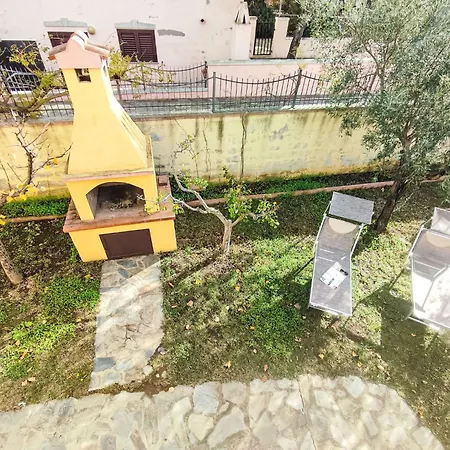 Remo By Interhome Daire Tanaunella