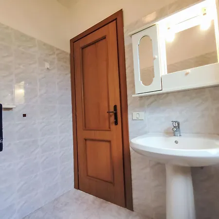 Remo By Interhome * Tanaunella