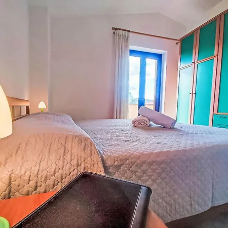 Remo By Interhome Apartman Tanaunella