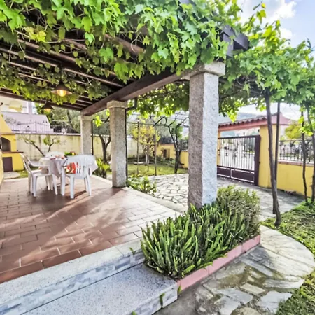 Remo By Interhome Tanaunella