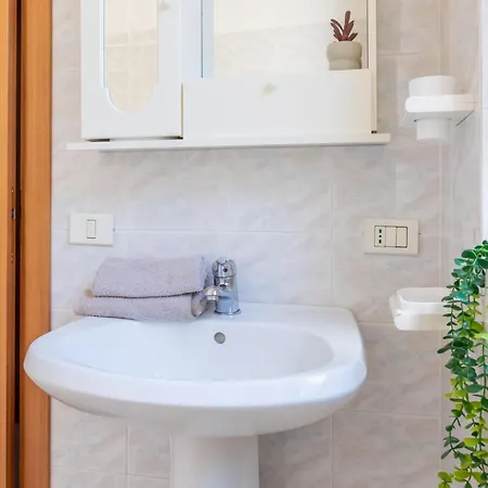 Remo By Interhome Tanaunella