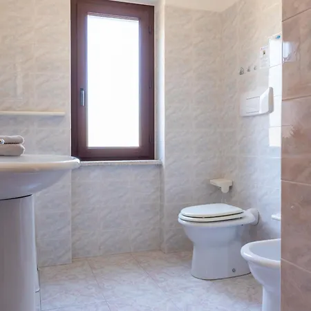Remo By Interhome Apartman Tanaunella